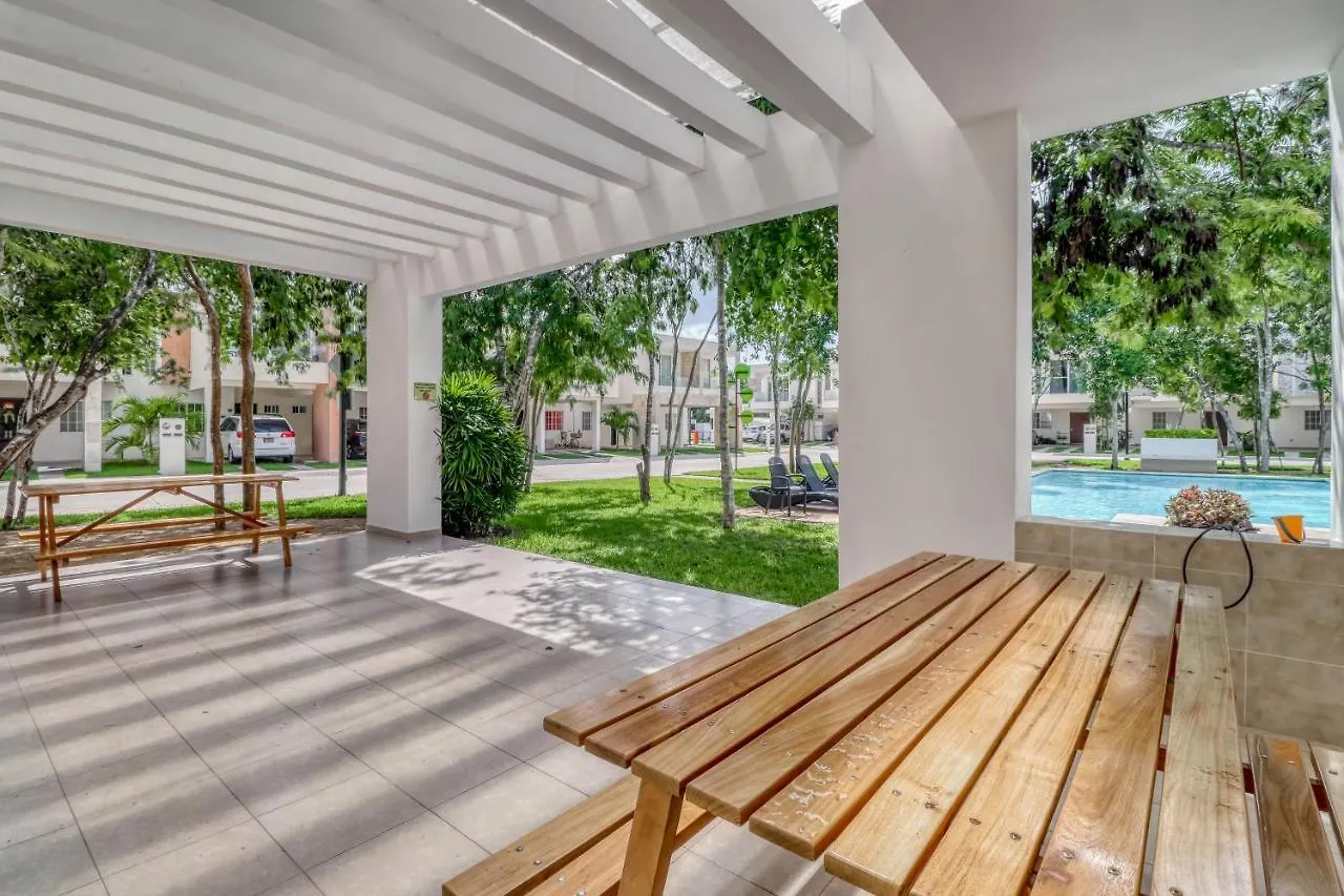 Selvanova Coto 4B, Villa Flamingos 437F Playa del Carmen 0*,  Mexikó